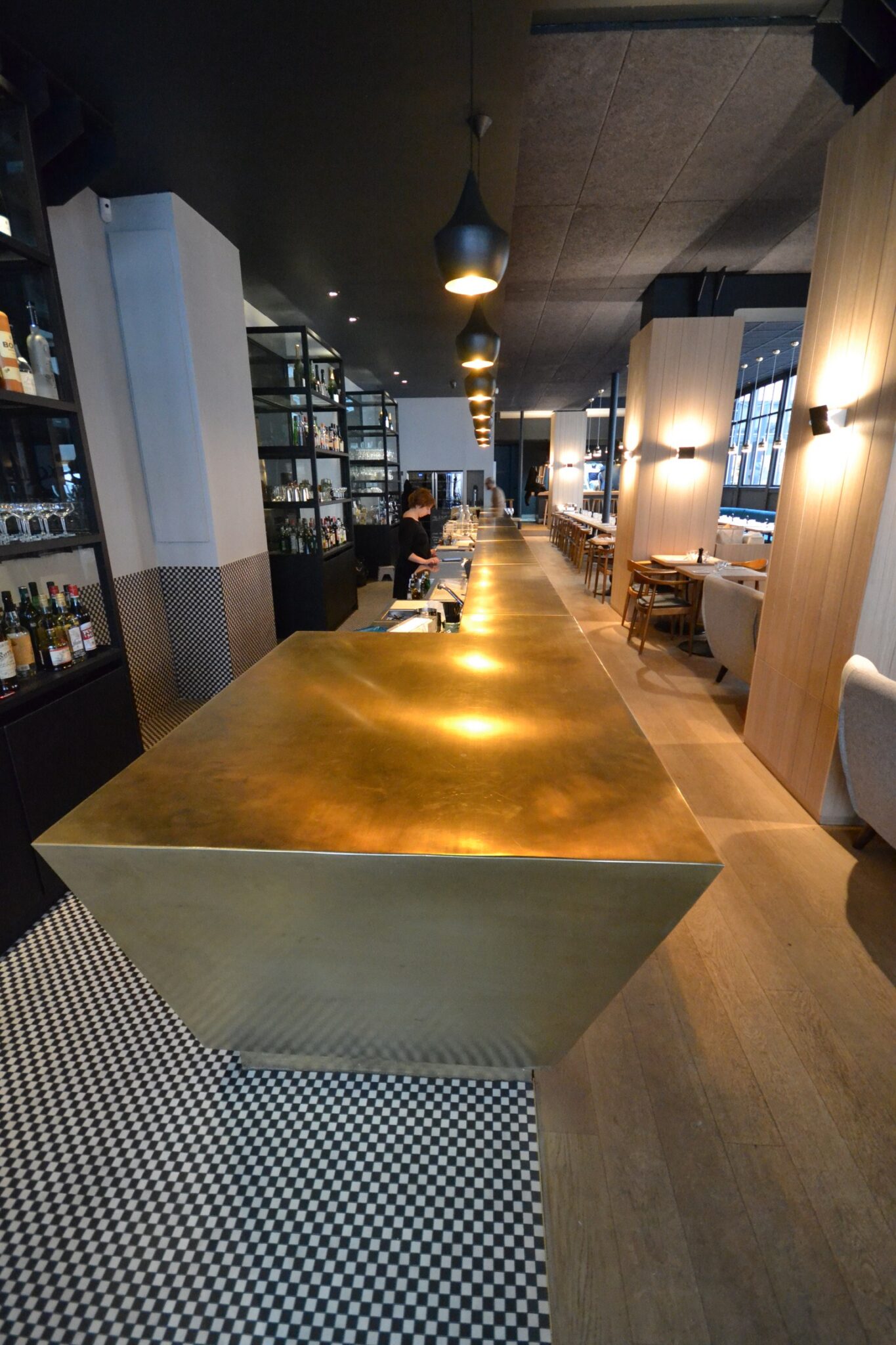 Bar en laiton