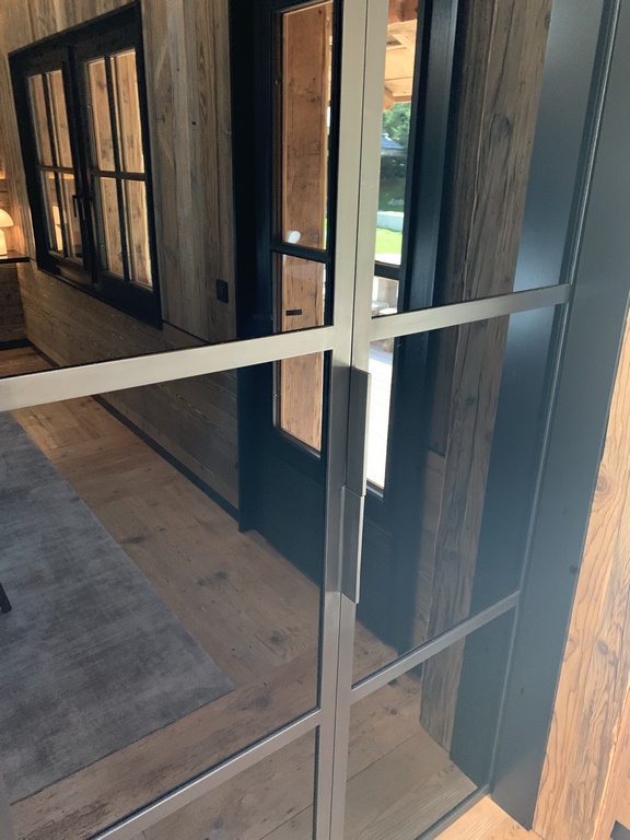 Menuiserie metallique a profil fin