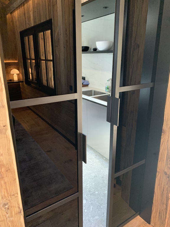 Menuiserie metallique a profil fin